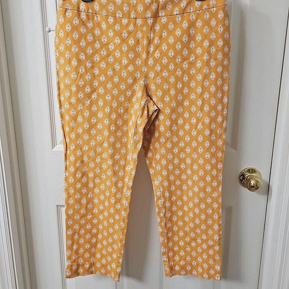 Chico's So Slimming Crop Pants Yellow Geometric Pattern Size 0.5